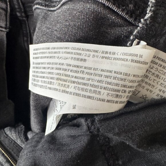 Abercrombie & Fitch Ultra High Rise Ankle Straight Jeans Black Wash Size 27 / 4R - Picture 15 of 16